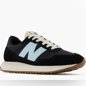 New Balance Women’s 237 Sneakers-size 6